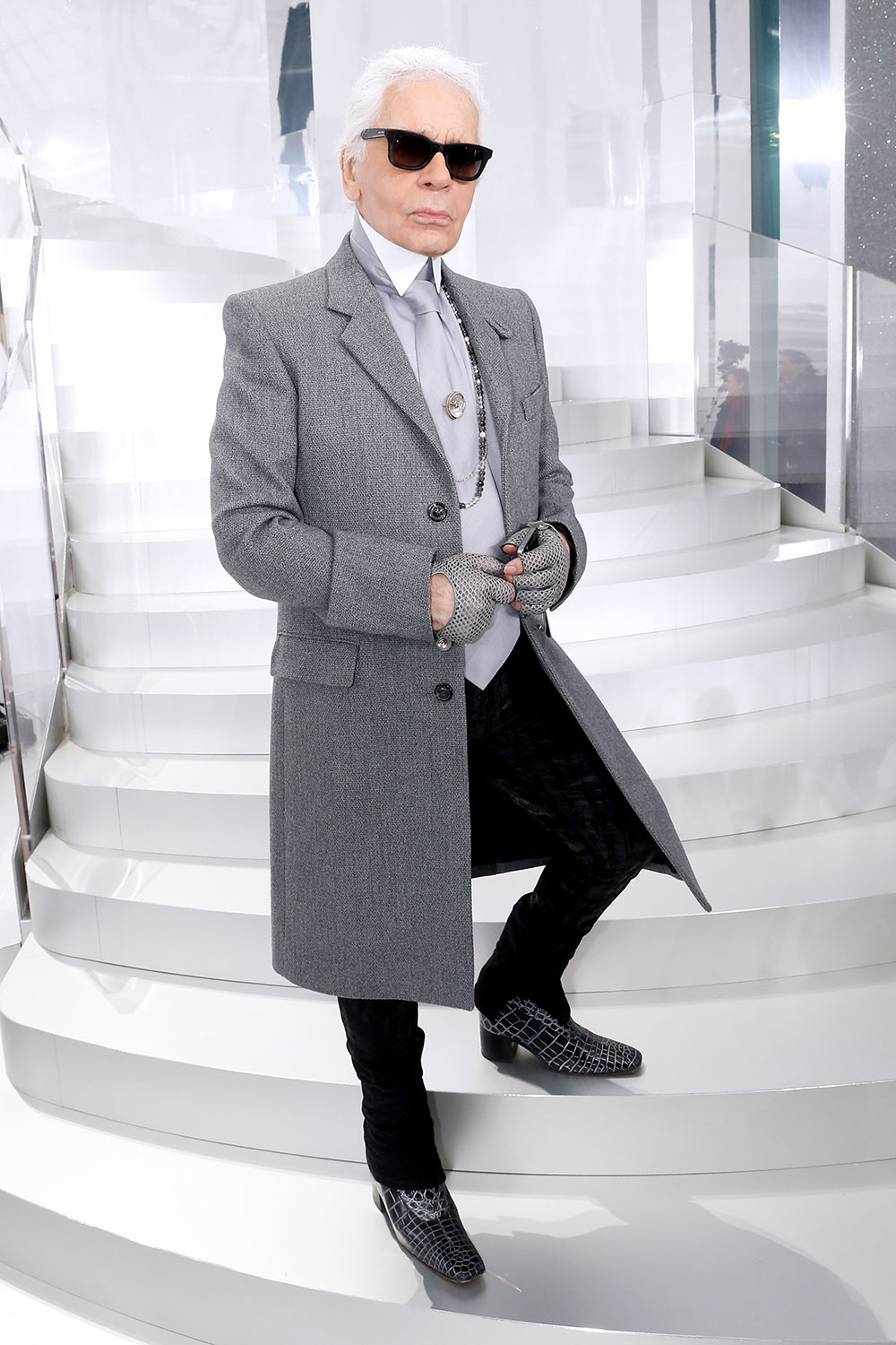 Listen To One of Karl Lagerfeld's Final Interviews on Chanel's New Podcast  Series – Vogue Hong Kong