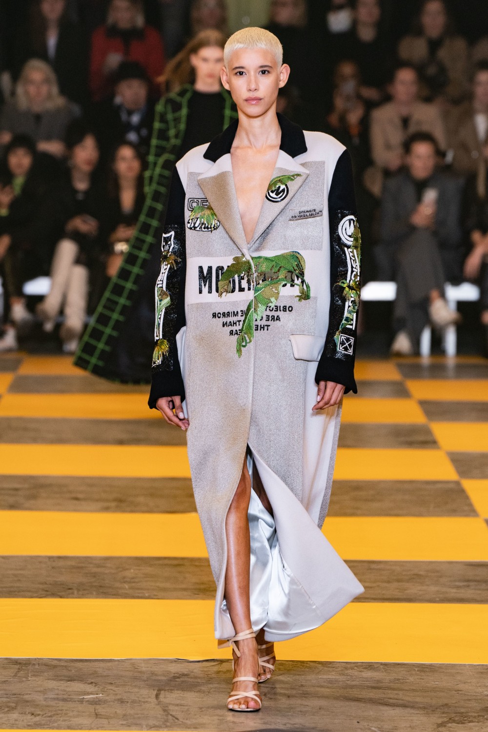 Off-White Autumn/Winter 2019 Ready-to-Wear – Vogue Hong