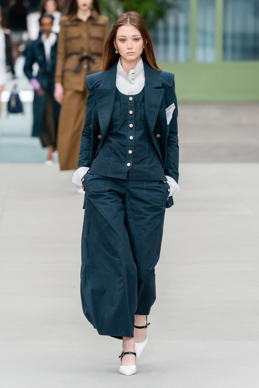 Chanel Debuts Virginie Viard’s First Solo Collection for Resort 2020 ...