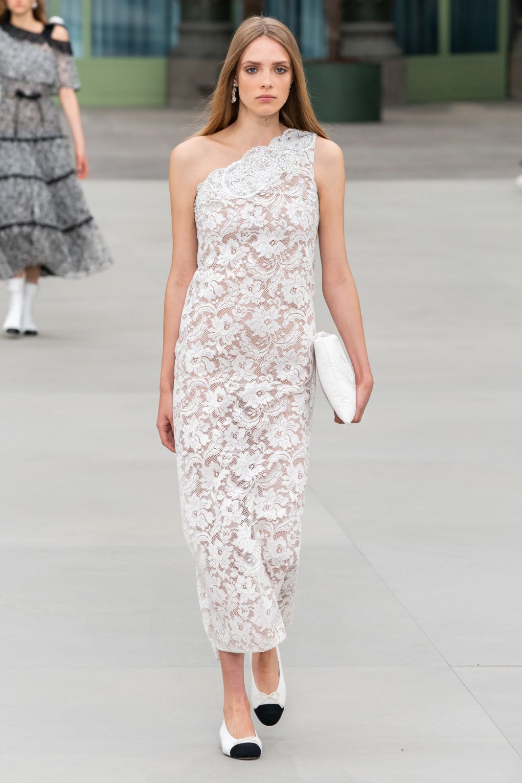 Chanel Debuts Virginie Viard’s First Solo Collection for Resort 2020 ...