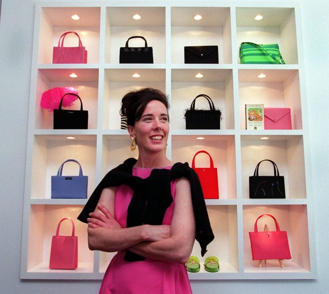 每個人都曾擁有過一個 Kate Spade 的手袋｜輕奢侈始祖的美國設計師 Kate Spade