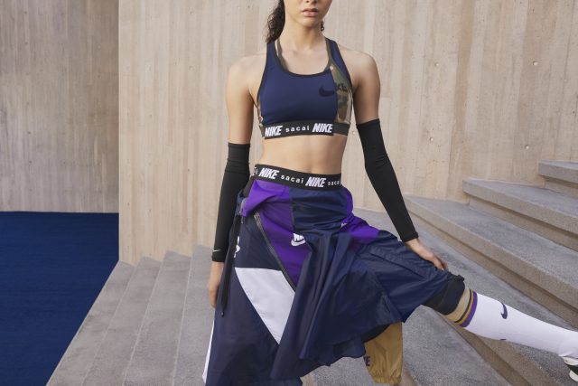 Nike x sacai 最新系列曝光：迷彩，拼貼化身成少女運動服飾