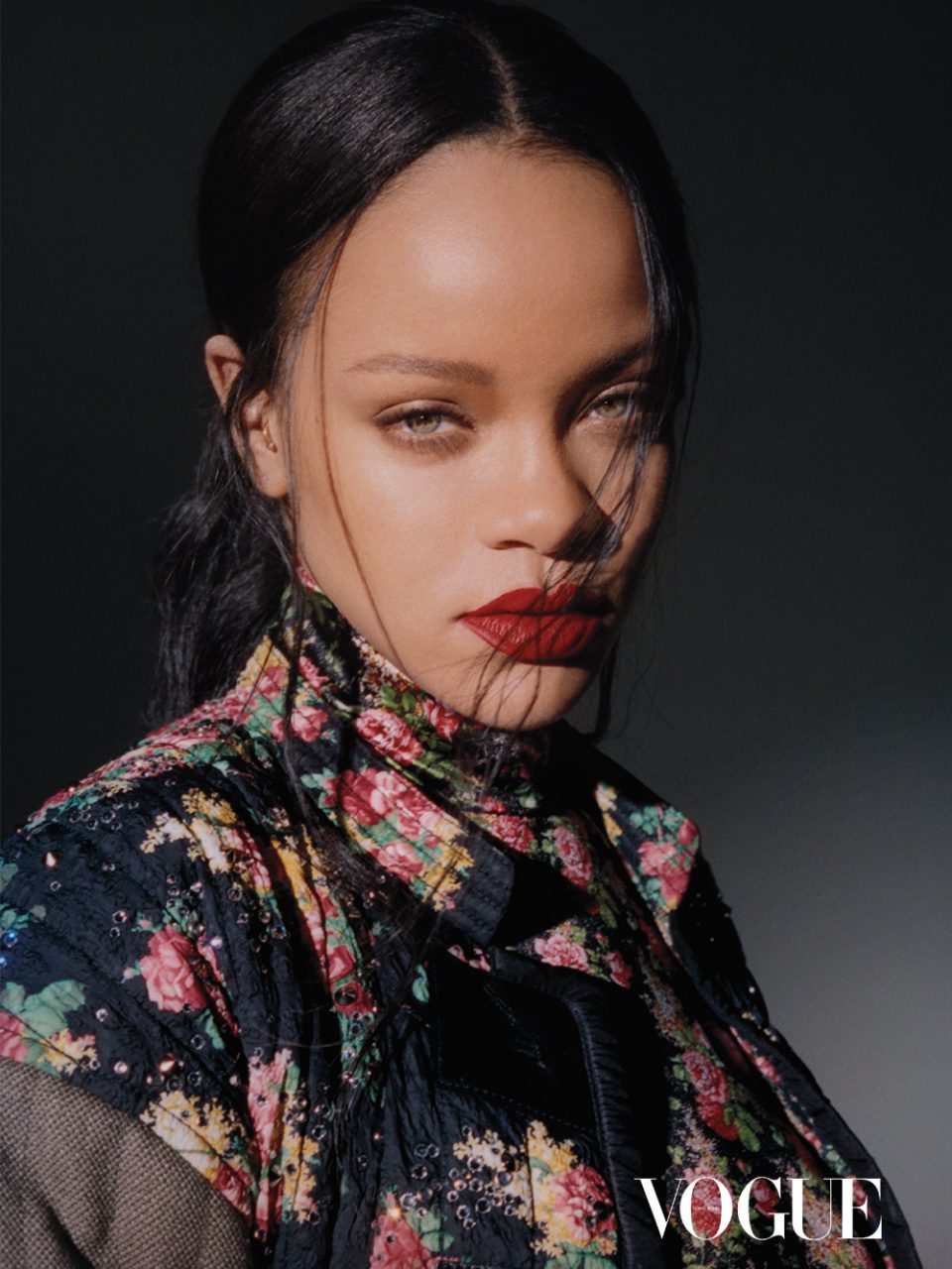 Rihanna is the &#039;ultimate fashion force&#039; covering the September issue of Vogue Hong Kong [Photos]