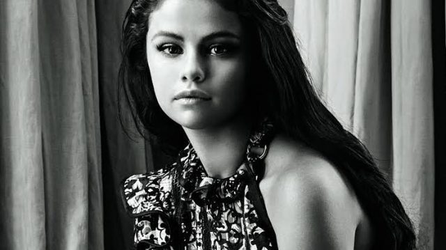 Selena Gomez踏入28歲 華麗生活背後的心路歷程