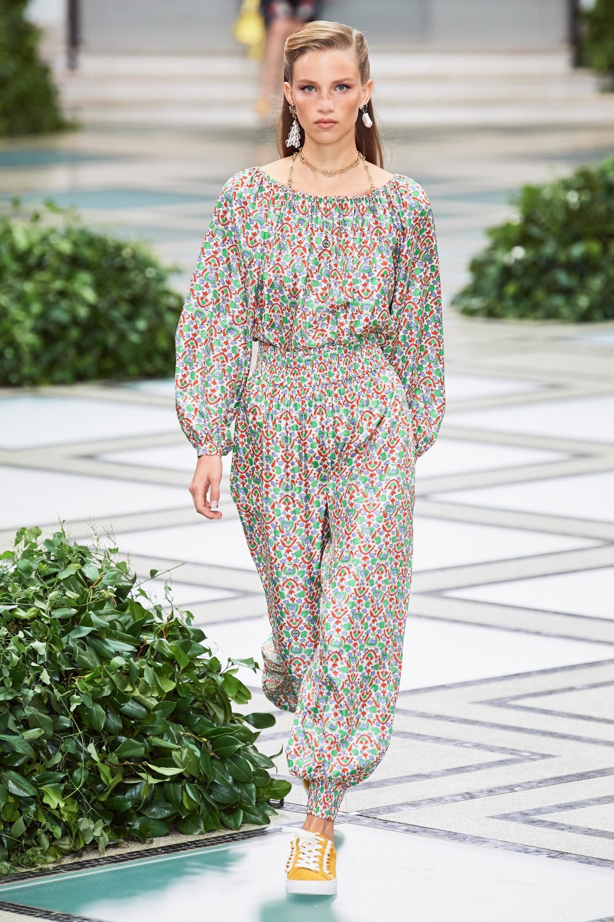 Tory Burch Spring/Summer 2020 Ready-To-Wear Runway Show Review