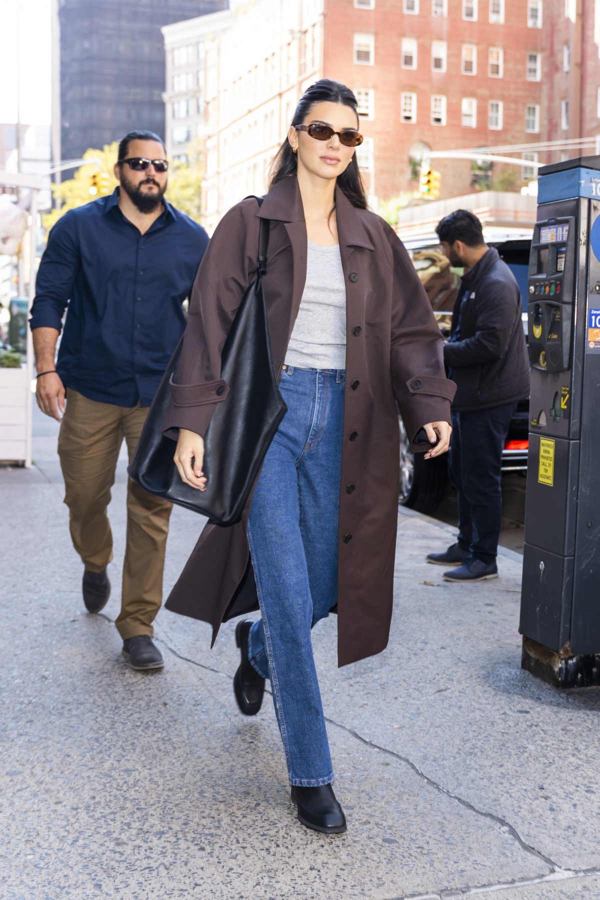 Kendall Jenner Brown Sandals Street Style 2021