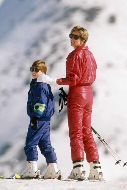 讓戴安娜和Audrey Hepburn舊照片教你如何在雪山保暖更保持時尚