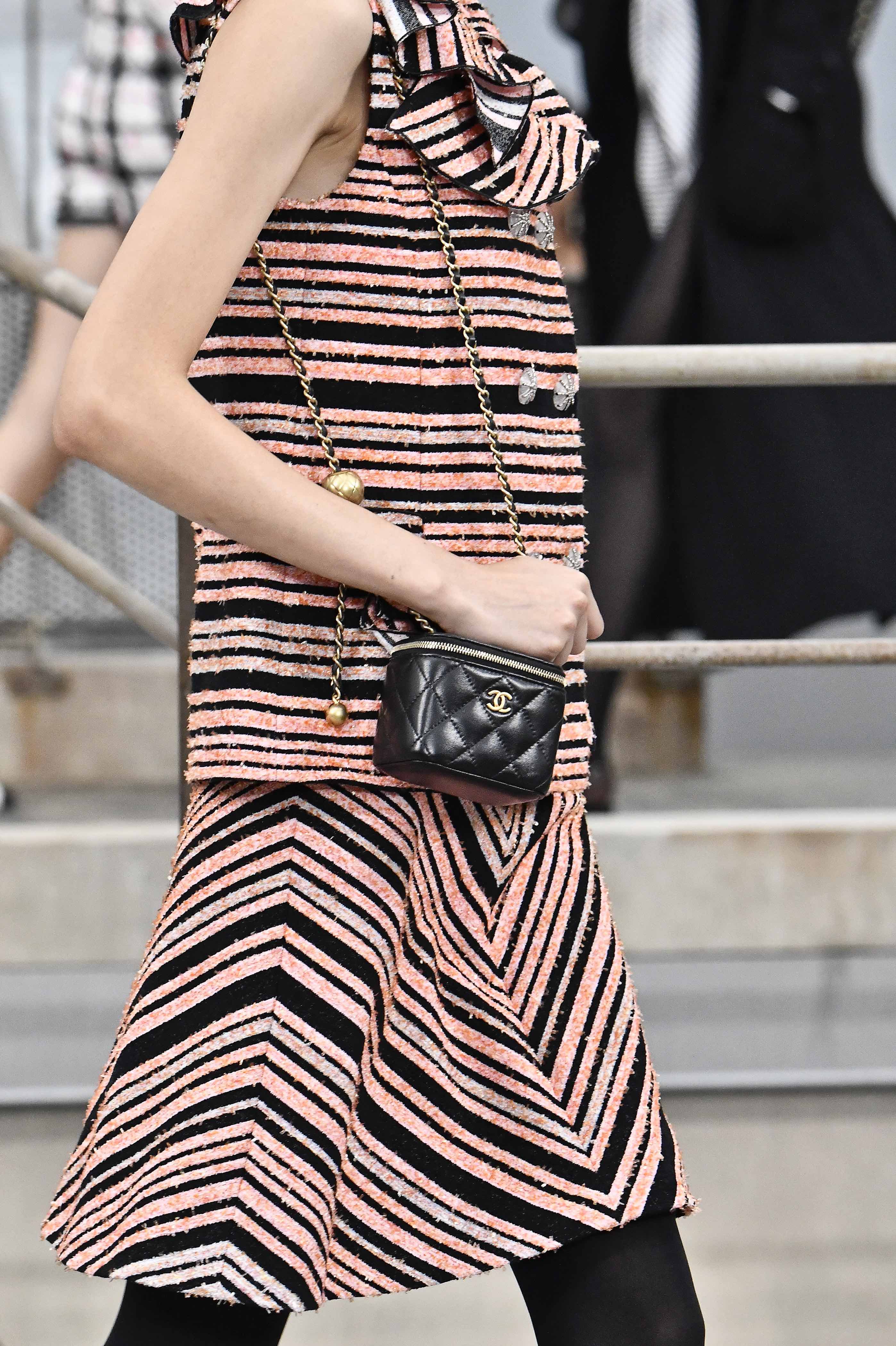 今季精選：Chanel 2020年春夏推出性價比極高的「小盒子」手袋！ – Vogue Hong Kong