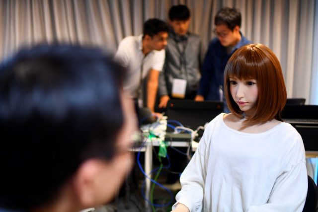AI 機械人也能當演員？日本機械人“Erica”為科幻電影《b.》飾演女主角！