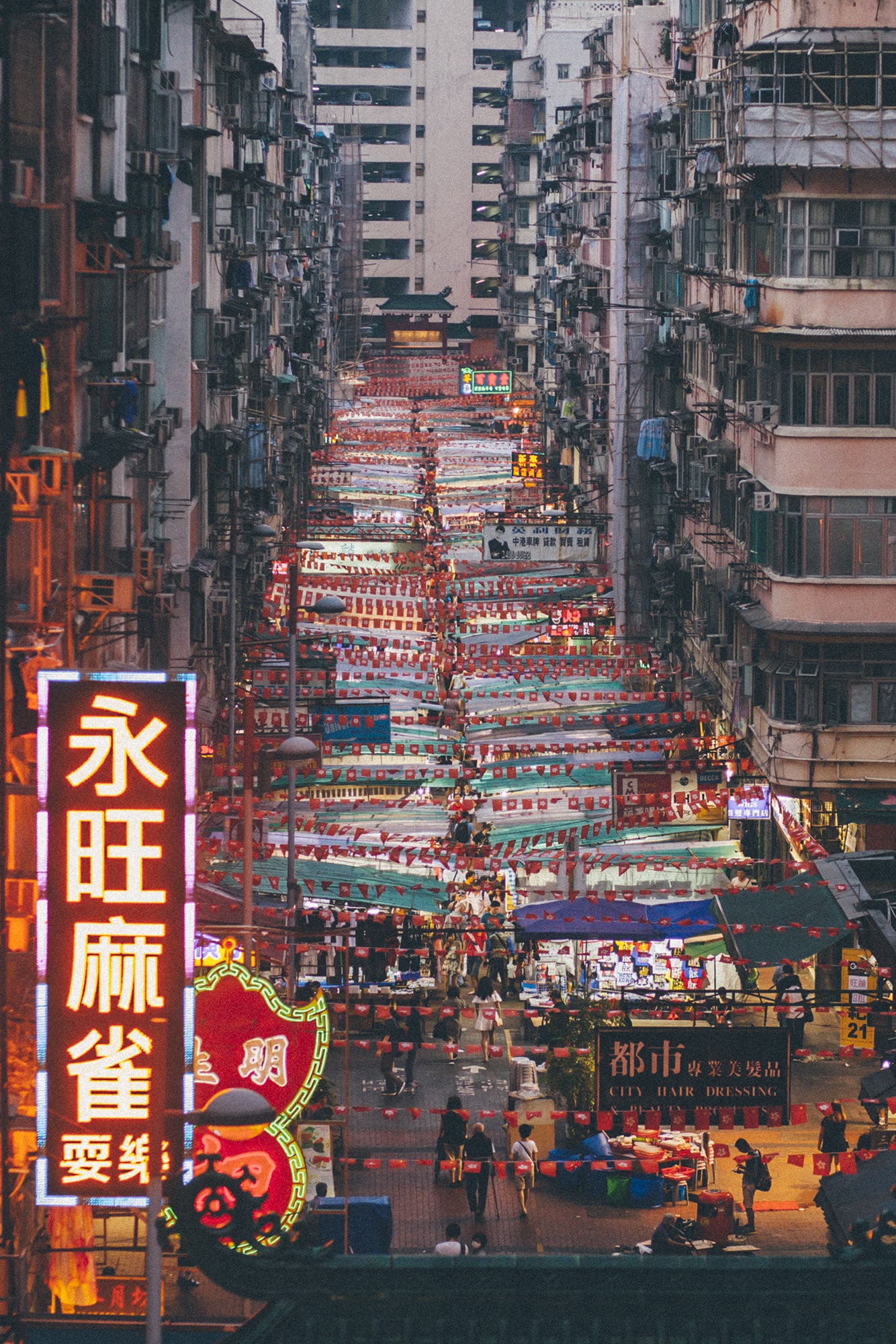 PHOTOGRAPHER CAMERA STREET ROADSIDE  Central Vintage Hong Kong Photo 香港旧照片 27227
