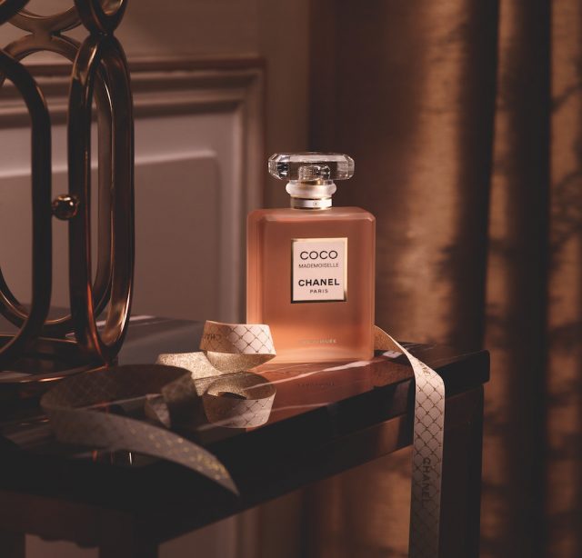 比起另一半更親密的「夜間香水」 Chanel COCO MADEMOISELLE L’EAU PRIVÉE浪漫粉紅調香水引起全城熱話
