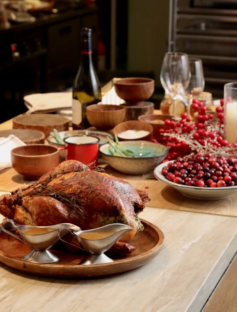 #ChristmasInVogue 2021 聖誕大餐精選！自助餐、傳統火雞、中西式高水準美食慶祝佳節