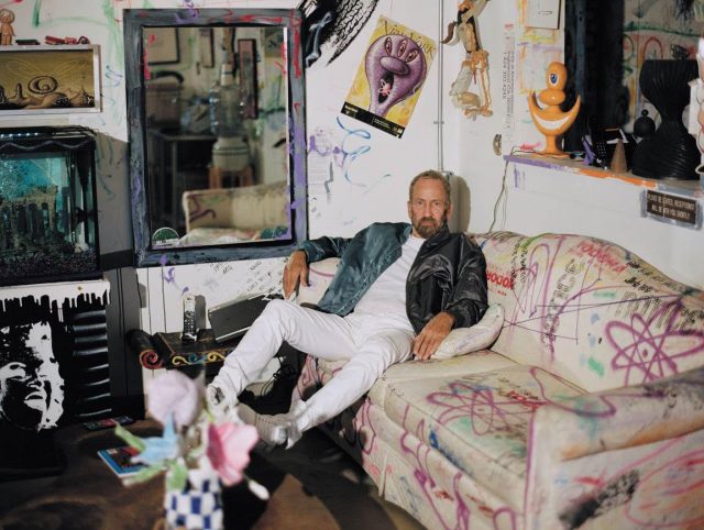 Kim Jones 再出殺手鐧：聯手 Keith Haring 同期藝術家 Kenny Scharf 創作 Dior 男裝2021早秋