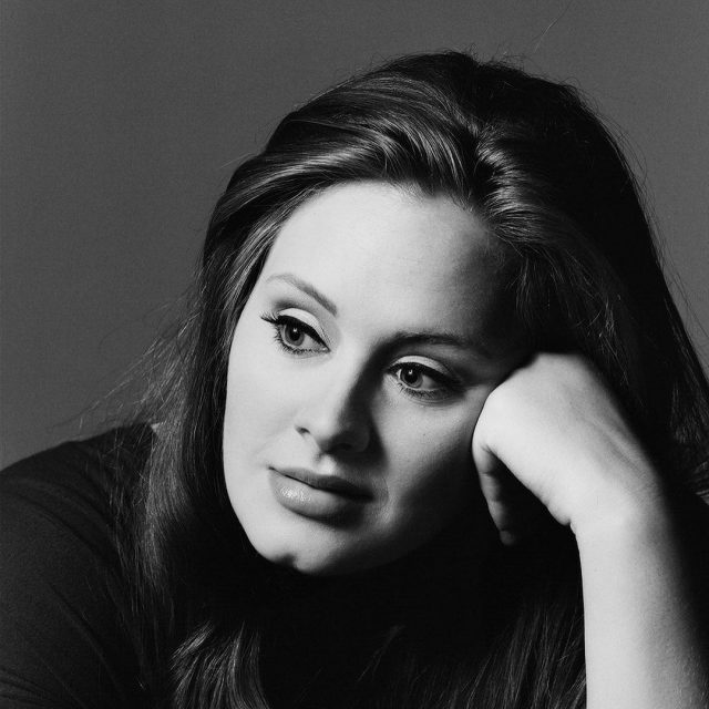Adele紀念大碟《21》踏入十周年，為新專輯埋下伏線