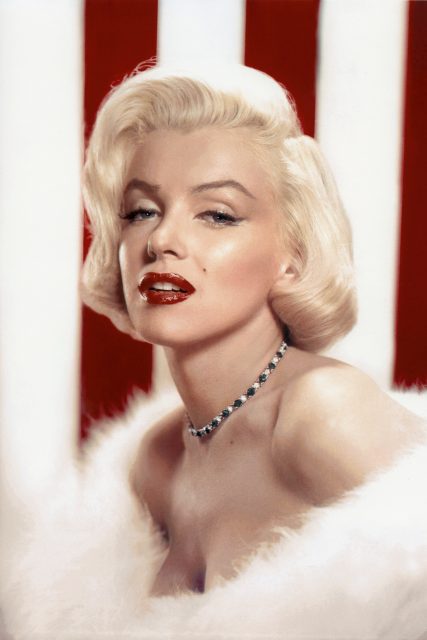 永遠的美容偶像：Marilyn Monroe原來是漸變唇、冰浴的始祖？