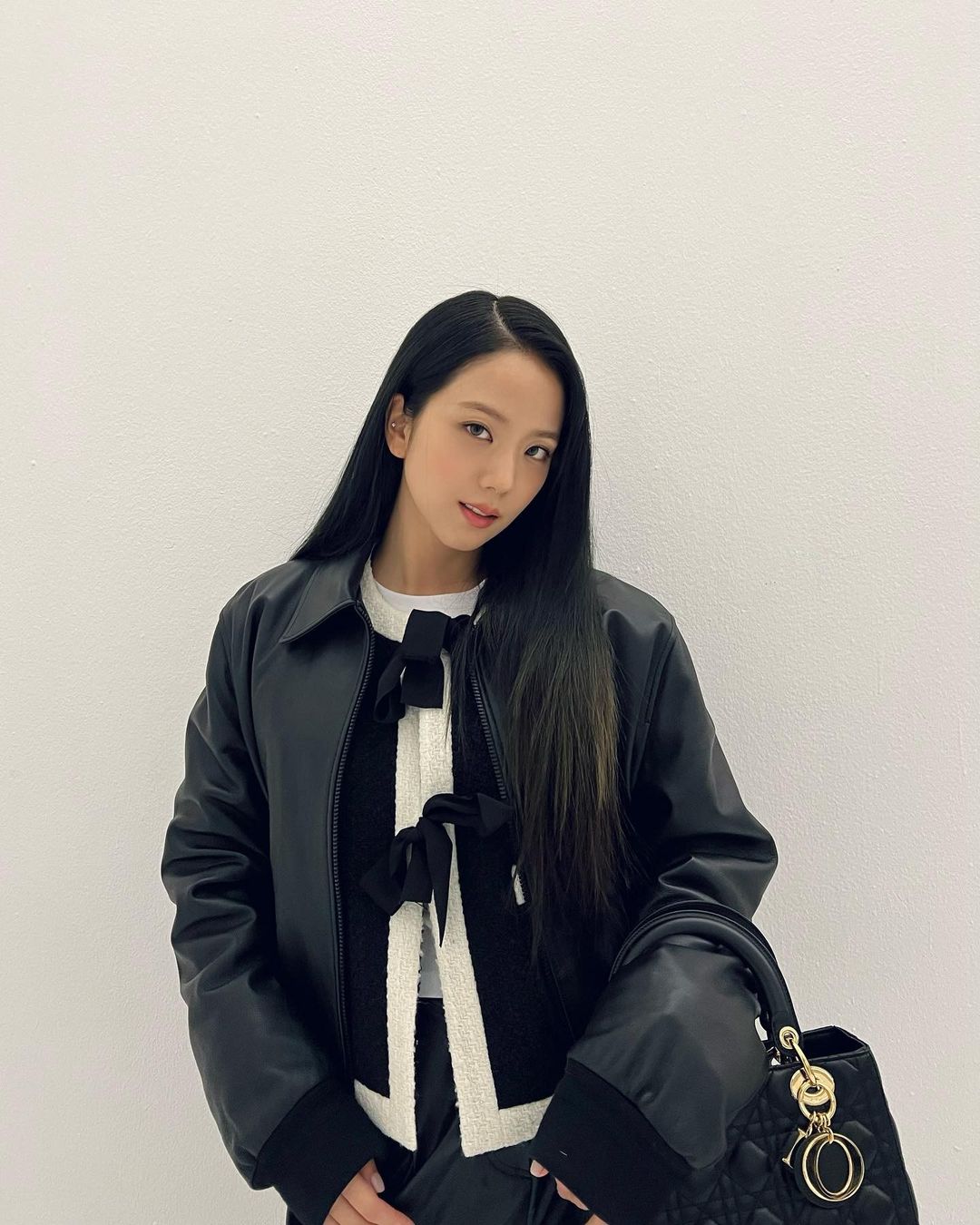 Heart Evangelista, Suzy Bae, Blackpink's Jisoo Spotted With The Dior Caro  Bag
