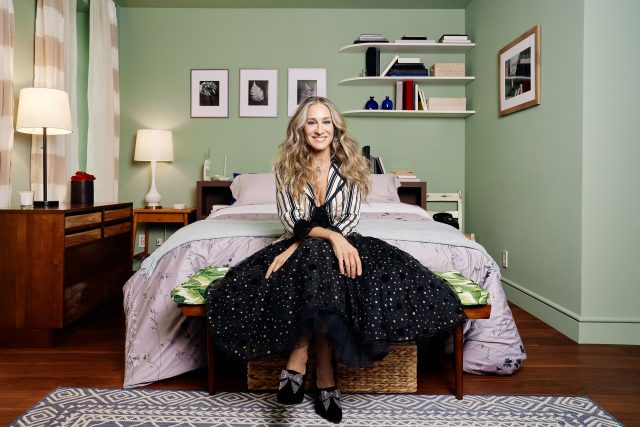 體驗一天《Sex and the City》生活！Airbnb 與 Sarah Jessica Parker 聯手復刻  Carrie Bradshaw 的公寓，限時開放入住