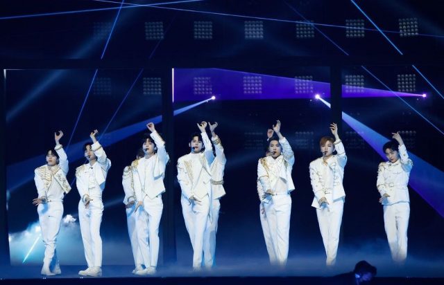 BTS獲4項大賞成最大贏家  Mirror 成員Anson Lo獲亞洲區最佳新人獎 2021 MAMA在全球掀起韓流熱潮