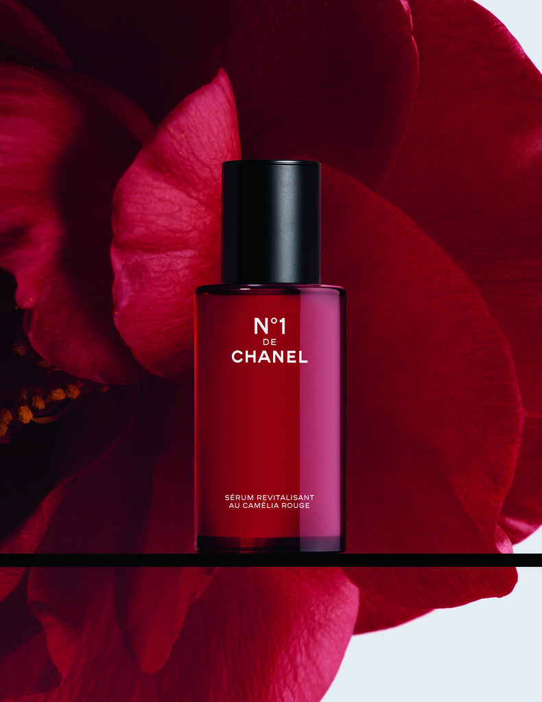 chanel red camellia rich