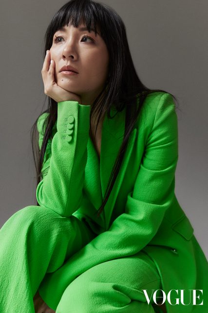 獨家專訪《Crazy Rich Asians》演員 Constance Wu，斷網生活三年用心感受生活本身