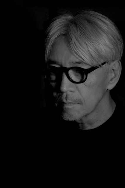 坂本龍一逝世，終年71歲。他不僅是經典電影配樂製造機，更是跨時代音樂先驅