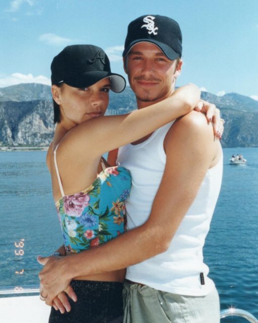 Victoria Beckham 與 David Beckham 情人節公開 26 年前舊照！重溫當年的恩愛時刻及青澀模樣⋯⋯