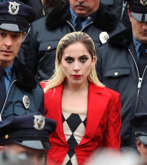 天后 Lady Gaga 出演《小丑2》造型釋出！回顧她的時尚造型，證明「小丑女」非她莫屬