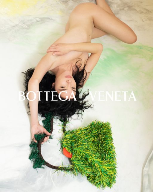 Bottega Veneta 再度聯手藝術家 Gaetano Pesce 打造「Vieni a Vedere」展覽及限量袋款！