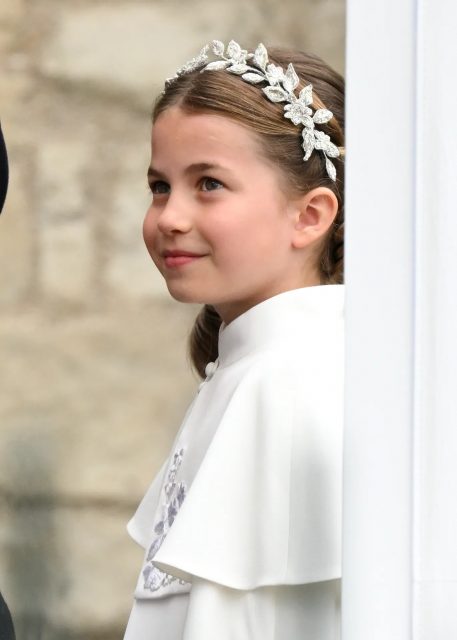 查理斯加冕禮｜夏洛特小公主的水晶花冠背後故事是甚麼？設計靈感源英國民間傳說