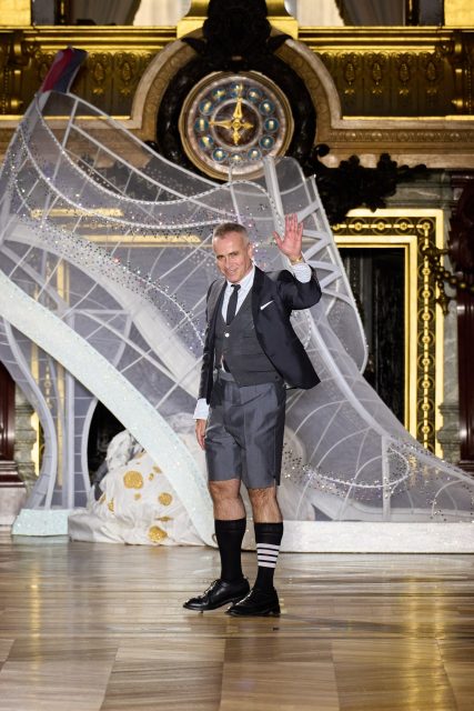 Thom Browne 在巴黎歌劇院奉上的首個高訂時裝展，有哪些值得細看的亮點？ – Vogue Hong Kong