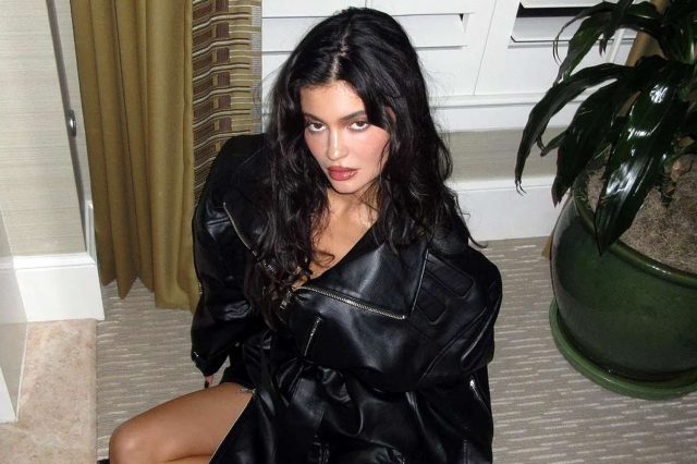 Kylie Jenner 推出個人時裝品牌 Khy，將採取客座設計師模式，主打實惠 High Fashion！