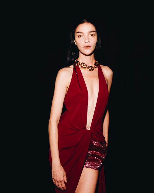 Gucci 創作總監 Sabato De Sarno 首個晚裝系列「Ancora Notte」矚目登場！演繹出一種屬於紅地毯與夜間的新性感