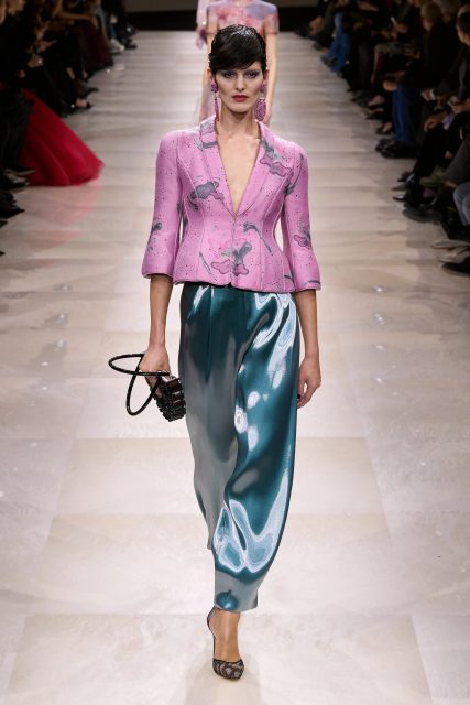 Armani Privé 以高級訂製時裝為題，從設計樂趣出發探索更多時尚可能｜Spring/Summer 2024 Haute Couture